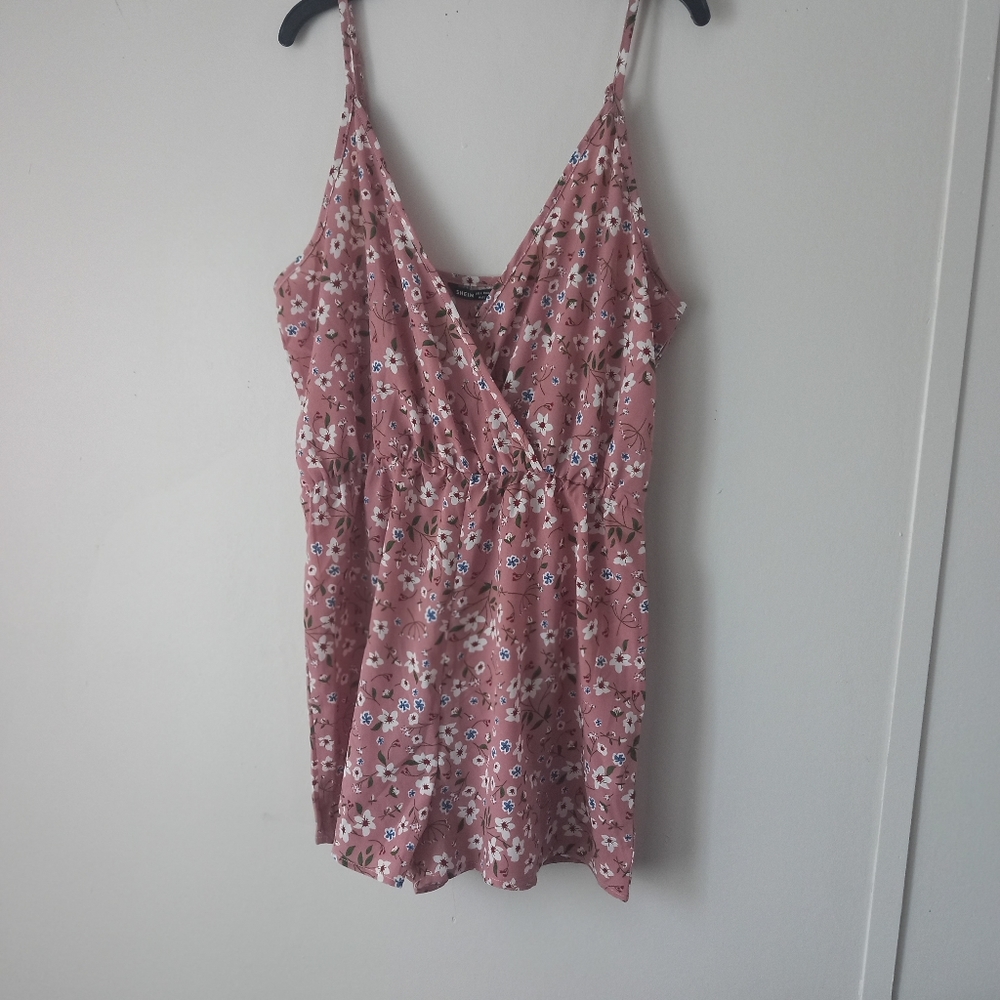 Shien size L playsuit floral